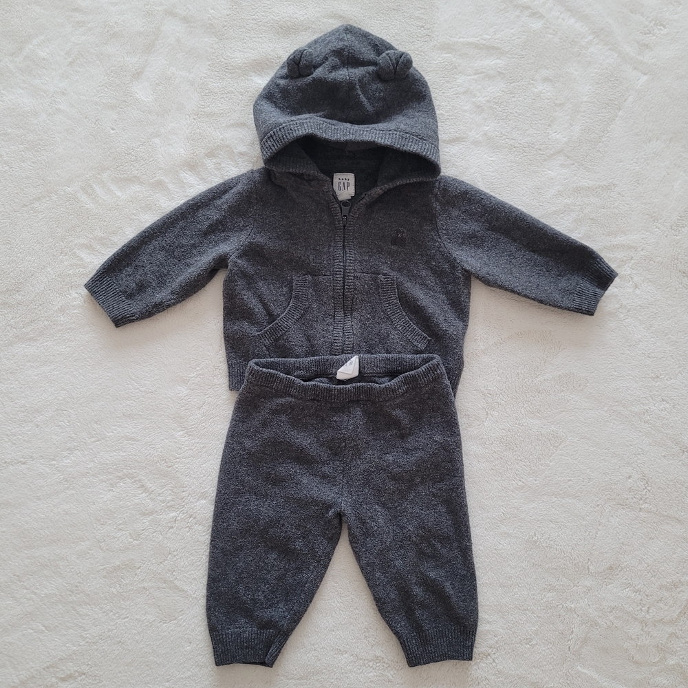 🧸2/20$ GAP Baby Matching Set Joggers Hoodie Sweater Size 3-6M Gray Knit